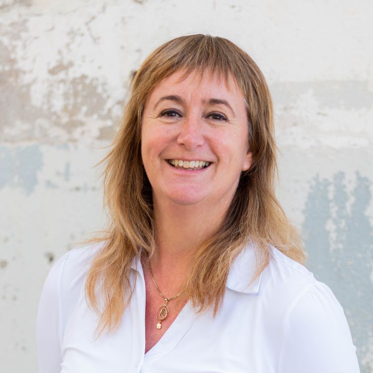 Hanny van Vugt - IT Local